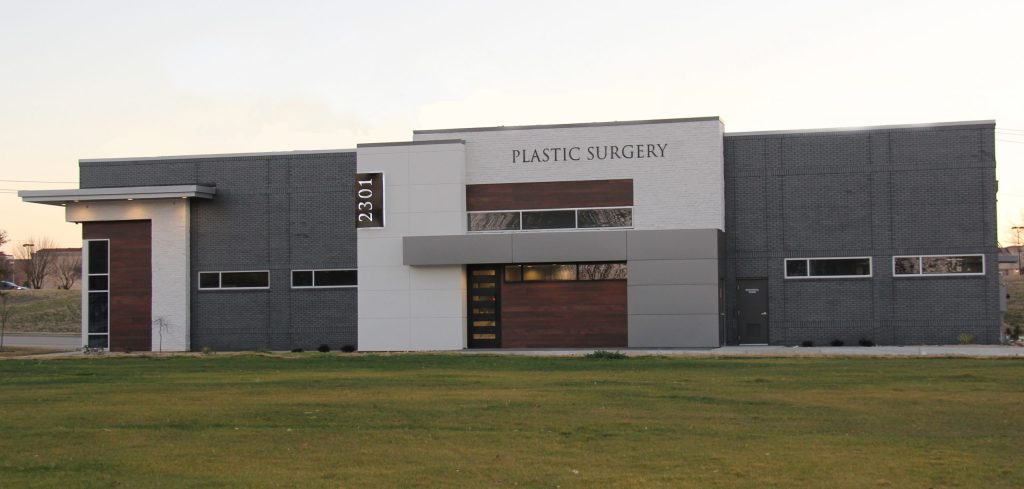 Grapevine, Texas, plastic surgery office